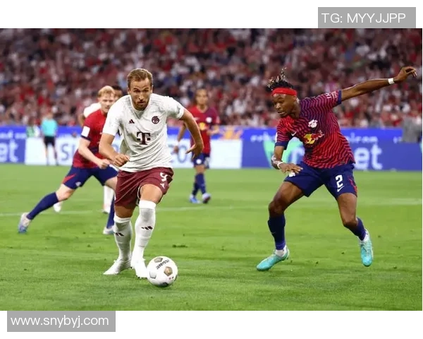 英超激战那不勒斯大胜拜仁红牌争议引发全场热议与转会传闻